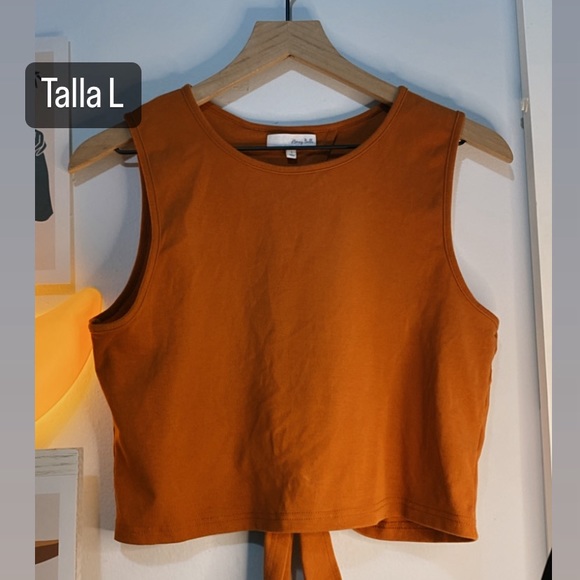 Top - Picture 7 of 16